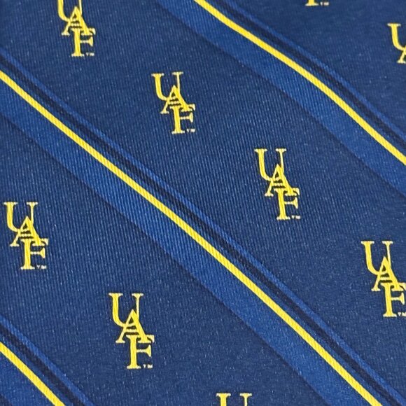 University of Alaska Fairbanks UFA Silk Tie NCAA College Basketbal Football Blue - Picture 2 of 10